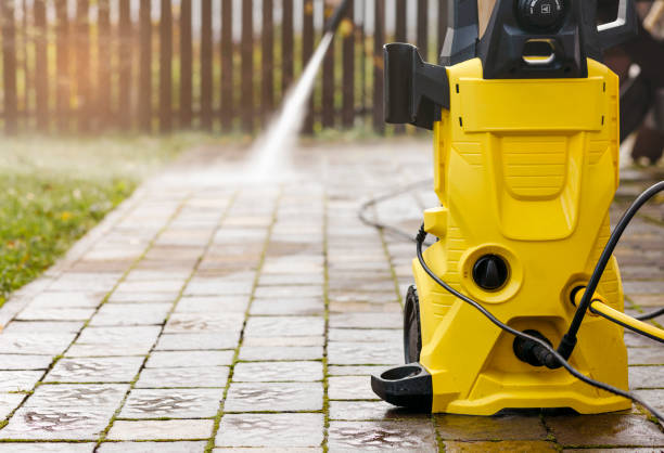 Best Pool Deck Cleaning in Springtown, TX